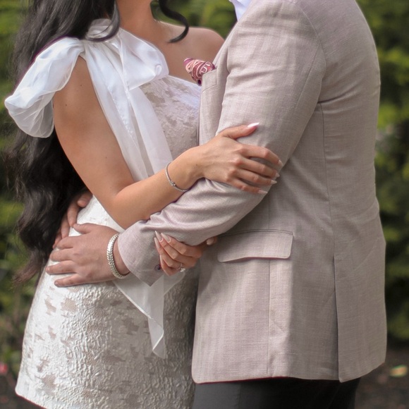 ELLIATT APRIL DRESS IN IVORY - Picture 5 of 10